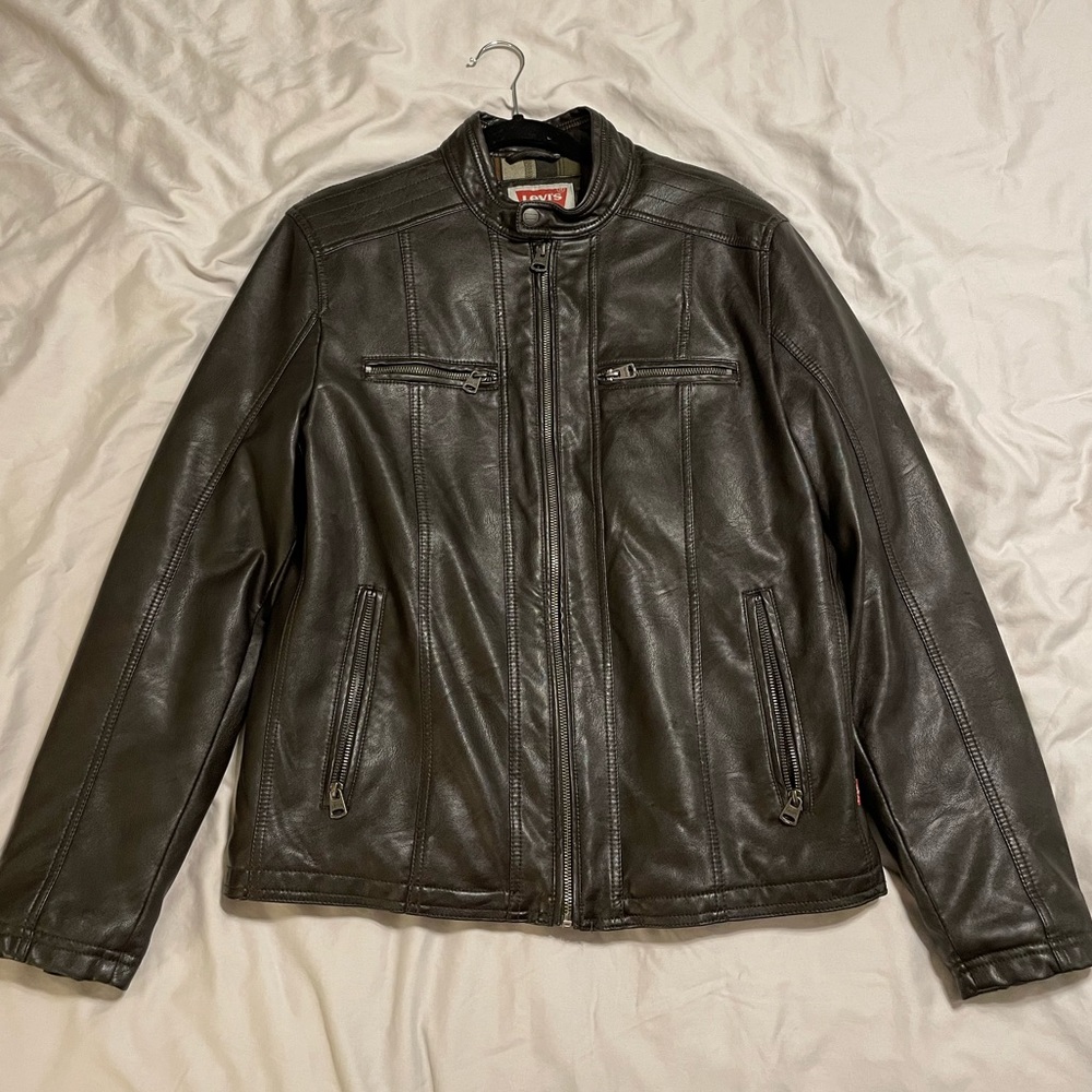 Levi’s Men’s Flannel Lined Leather Jacket Medium
